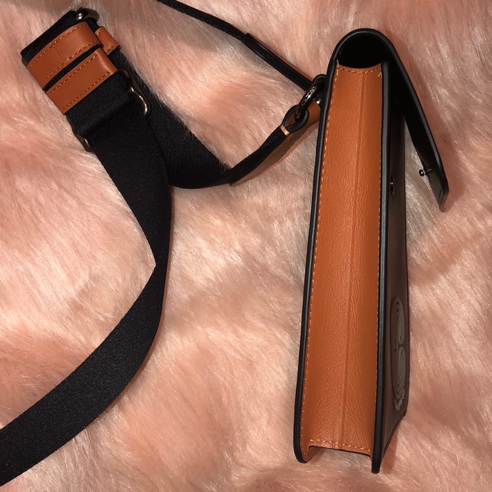 ❌SOLD ON DEPOP Coach cell purse - Picture 5 of 8